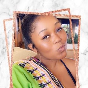 Meet your Posher, Janelle